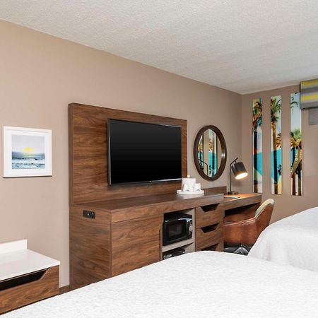 Hampton Inn & Suites Fort Myers-Colonial Boulevard Экстерьер фото