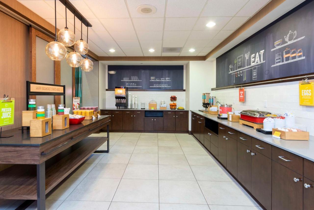 Hampton Inn & Suites Fort Myers-Colonial Boulevard Экстерьер фото